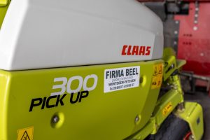 Claas Pick Up 300