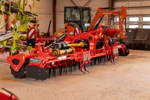 Kverneland Rotago 4050 F